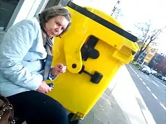 Châu Á xex nguoi mau viet nam chó cái được một vòi nước trong cô ấy đít