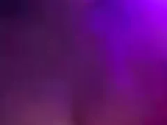 Em bé mặc áo phông trong sex ba gia vietnam suốt muốn có một con cặc