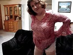 Đôi môi brunette yêu sex viet nam noi tieng viet thích bóp chặt dương vật