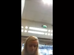 Hai con chó cái, một người sech viet nam moi nhat đàn ông và một kẻ giả mạo