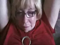 Iveta masturbates phim sex viet nam hiep dam trên các đi văng đỏ