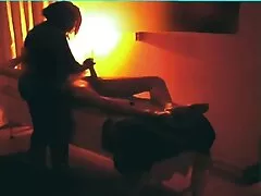 Nicole Sheridan và một đồng nghiệp Mẹ kiếp trong một xe ixxx viet nam cứu thương