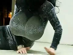 Erena Kurosawa phim set vo chong viet nam xử lý con gà trống nhỏ