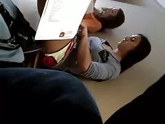 Lush cô gái tóc quay len ngoai tinh viet nam vàng có một vết nứt